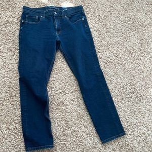 Everlane Uniform Slim Fit Jeans